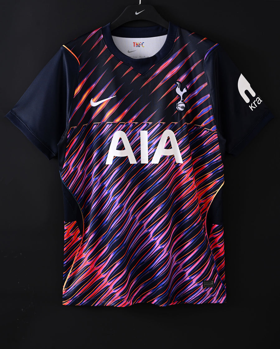 Tottenham 2026/27 Away Kit