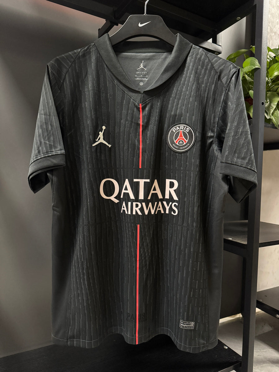 Paris Saint Germain 2025/26 Home Jersey